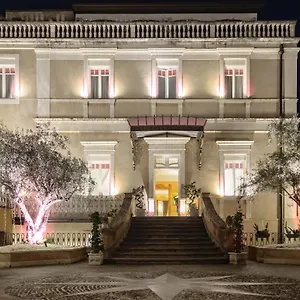 **** Hotel One Italy
