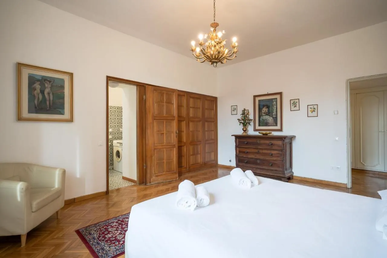 Hotel Aldobrandini Флоренция 0*,  Италия