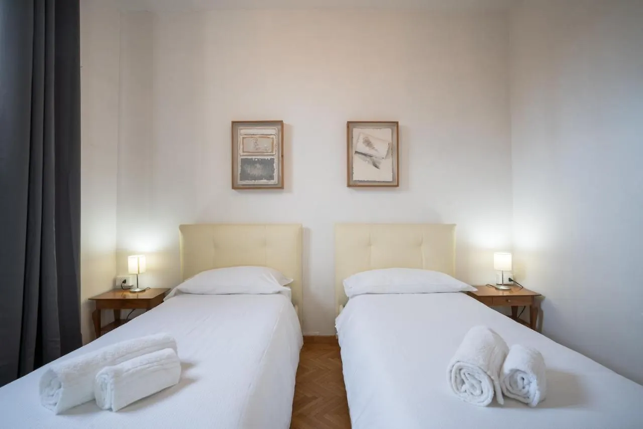 Hotel Aldobrandini Флоренция