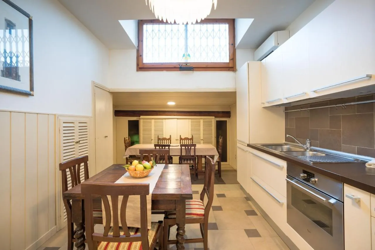 Hotel Aldobrandini Флоренция