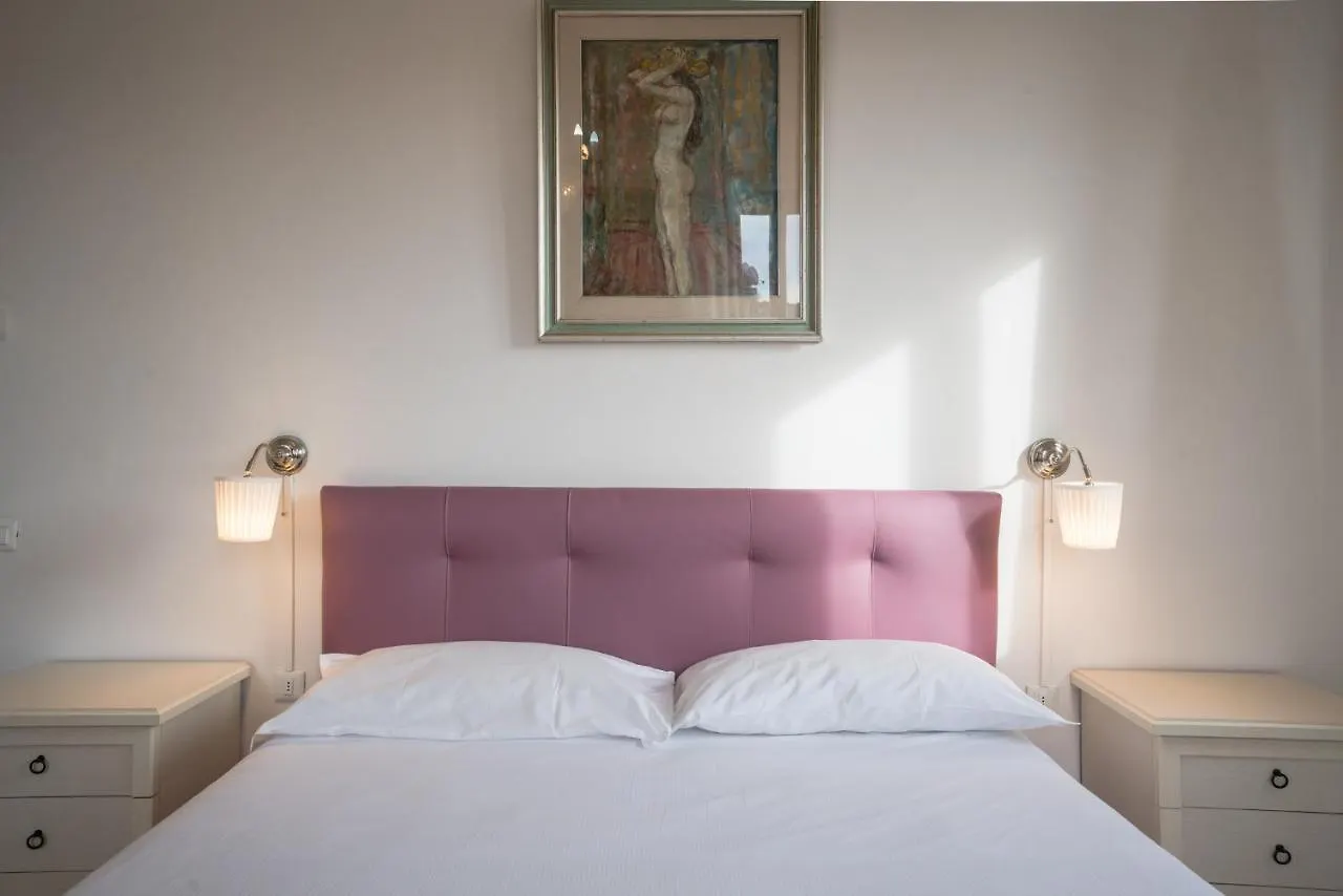 Hotel Aldobrandini Florence Italy